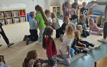 Ruszamy do szk&oacute;ł Tydzień Bibliotek 8