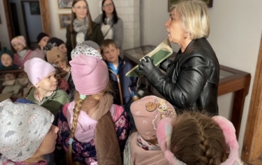 Wycieczka szlakiem dziedzictwa lokalnego "Czy możliwe, że mieszkała tu święta?" 3