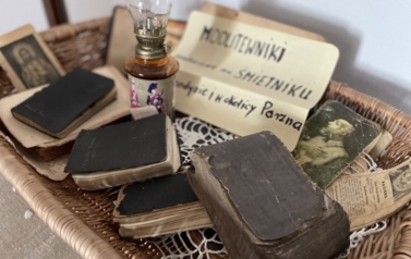 Wycieczka szlakiem dziedzictwa lokalnego "Czy możliwe, że mieszkała tu święta?" 7