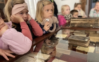 Wycieczka szlakiem dziedzictwa lokalnego "Czy możliwe, że mieszkała tu święta?" 9