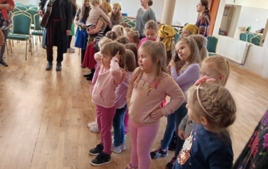 "Opowieść o Starym Dębie" zajęcia teatralno- muzyczne 3
